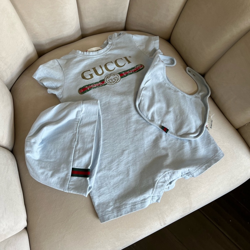 Gucci outfit 6-9 months